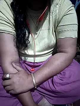 Priyanka-Khan online show from May 10, 5:15 pm