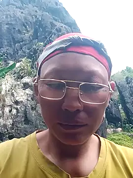 nui-show online show from October 30, 4:48 am