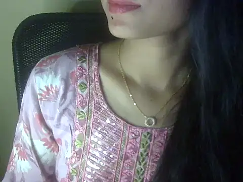 Shezi N online show from July 16, 3:49 pm
