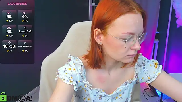 cherry fever online show from October 19, 2:24 am