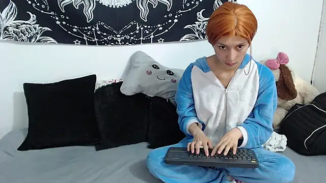 emily n abby online show from November 13, 12:26 pm