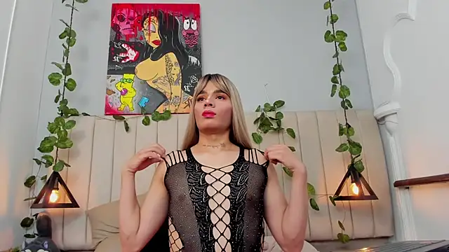 Amelia Brixton online show from November 24, 2:02 am