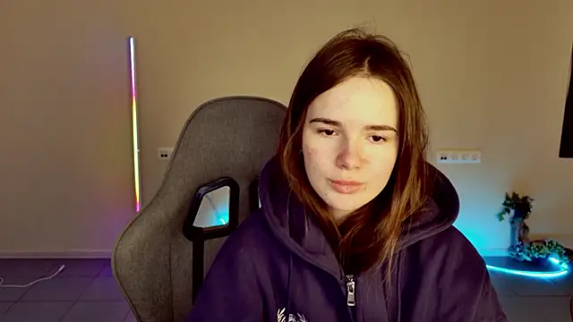 May Bloom online show from February 3, 6:22 am