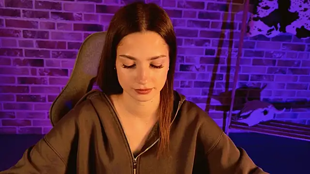 KiraVair online show from November 21, 1:13 pm