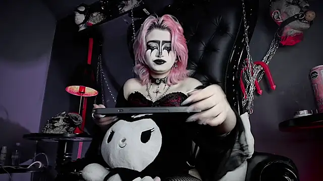 Navier   online show from February 20, 10:32 pm