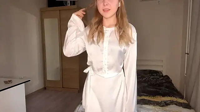 MyraLitterers online show from November 7, 1:06 pm