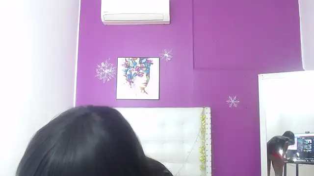 innocent sexybaby online show from November 8, 3:44 am