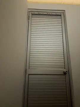 valeriahornier online show from March 19, 2:38 am