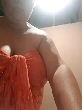 juicyboode online show from October 21, 4:44 pm