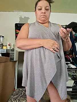 Alondrabb80 online show from November 8, 7:08 pm