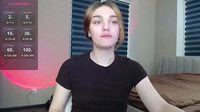 EmiliaRhodes online show from November 9, 8:16 pm