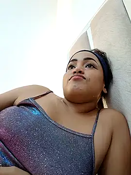 NahomiWalker  online show from November 12, 6:28 pm