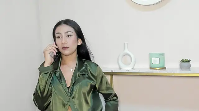 elissaWhite online show from March 17, 1:31 am