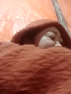 suka-bibi online show from January 6, 1:04 pm