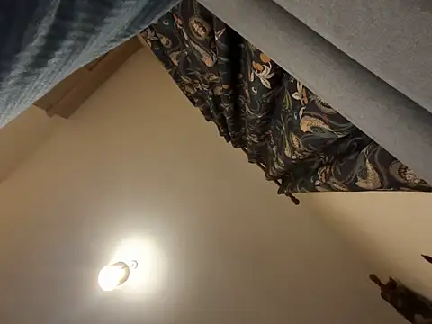 Scarletcum22 online show from December 16, 8:09 am