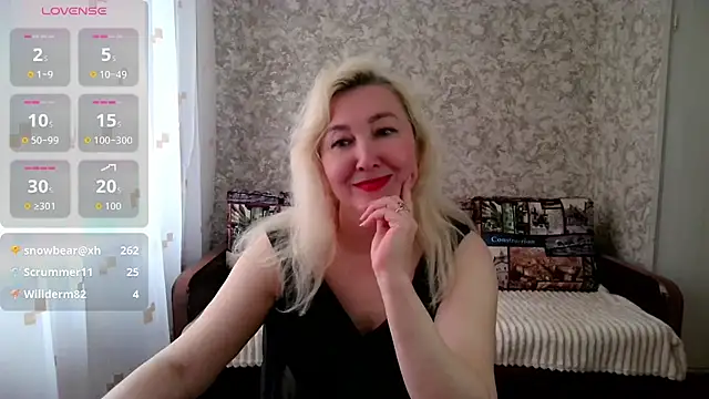 LadyKriss online show from April 10, 6:30 am