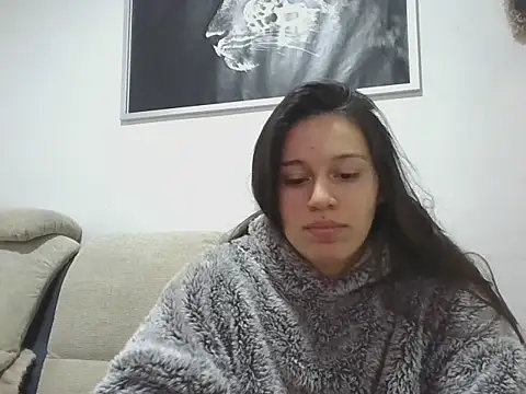 roma22honey online show from October 19, 5:59 pm