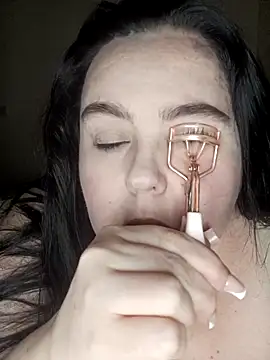 Maya 29x online show from December 21, 7:29 pm