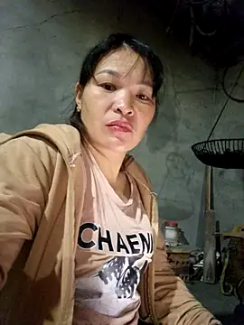 chipu06 online show from December 4, 1:02 pm