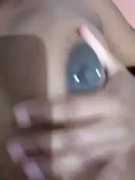 Jennyy31 online show from December 15, 12:38 am