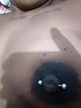 Jennyy31 online show from April 19, 2:00 am