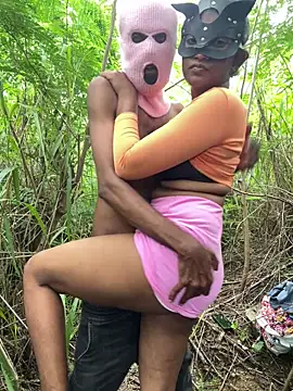 couplesexroom online show from November 26, 6:03 am