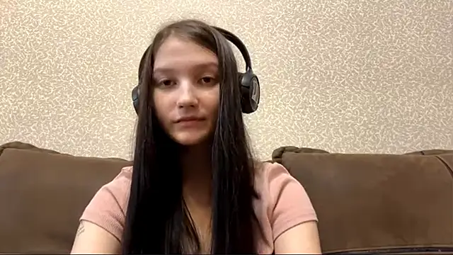 auroracus online show from October 24, 7:48 am