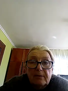 AmyLove353 online show from March 3, 2:01 pm