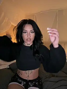 Gabbyys online show from February 12, 8:43 pm