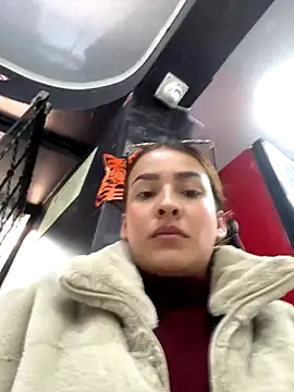 Talia Bonet online show from October 26, 5:30 pm