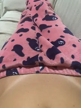 Rubia divina7 online show from November 1, 11:41 pm