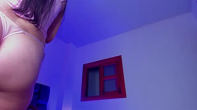 kittymonroe1 online show from January 31, 7:11 pm