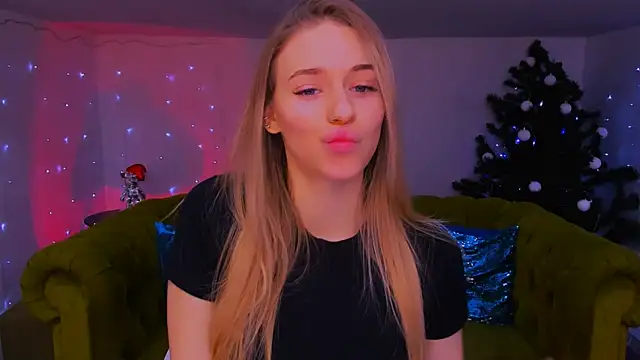 sassy cutie online show from January 14, 1:05 pm