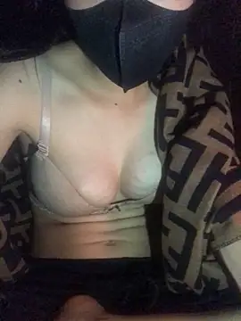 kity-cute online show from January 14, 2:11 pm