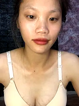 kity-cute online show from October 22, 2:33 pm