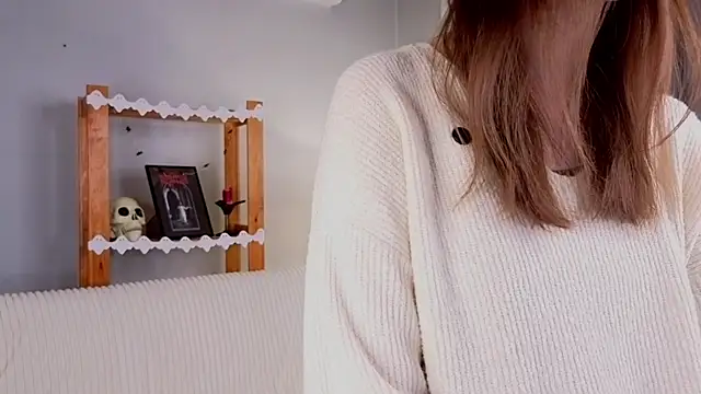 KateCahee online show from November 3, 12:36 am