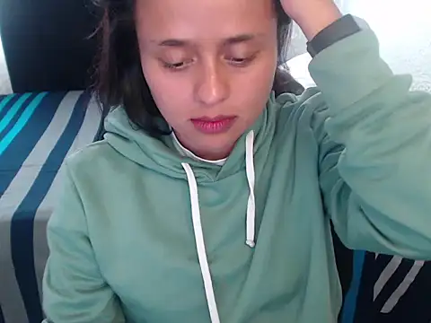 Negritatata online show from December 2, 4:09 pm