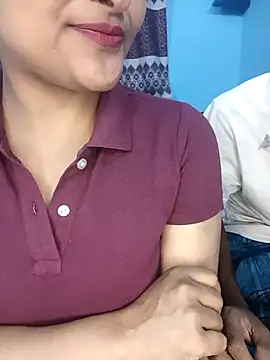 CoupleShow 432 online show from December 17, 8:24 pm