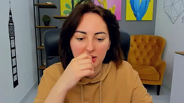 NoraSimons online show from March 15, 7:21 am