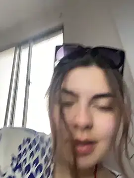 dorneles20 online show from December 20, 10:25 pm