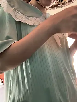 Emily-y online show from December 16, 3:56 am