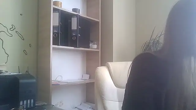 DollyRoma online show from October 27, 10:00 am