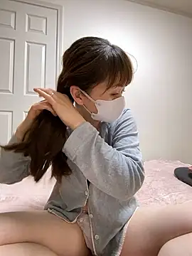 HONMONOHUUHU online show from April 15, 3:01 pm