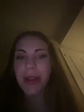 elliepixie online show from March 18, 3:11 am