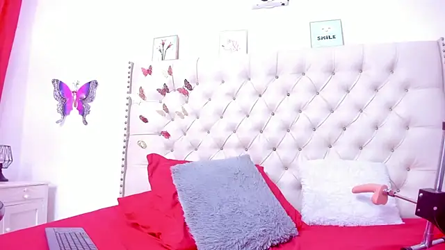 celena wonder online show from February 6, 8:12 pm