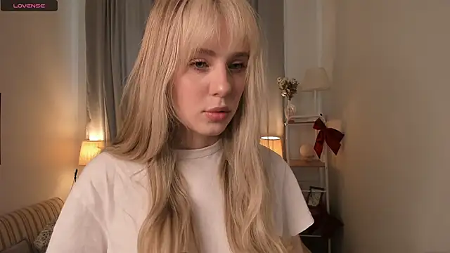 TessaStruble online show from January 15, 9:37 am