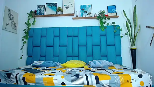 Hot Boys Latinos X online show from November 28, 10:02 pm