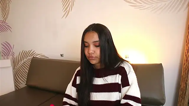 Isabelle Lane online show from March 27, 12:39 pm