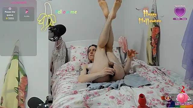 AdonisBlossoms online show from October 26, 11:33 pm