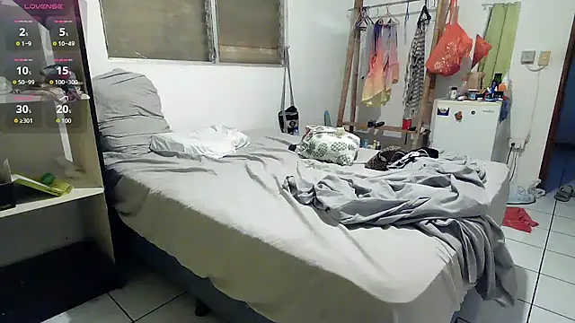 eleganceafterdark online show from December 17, 11:53 pm